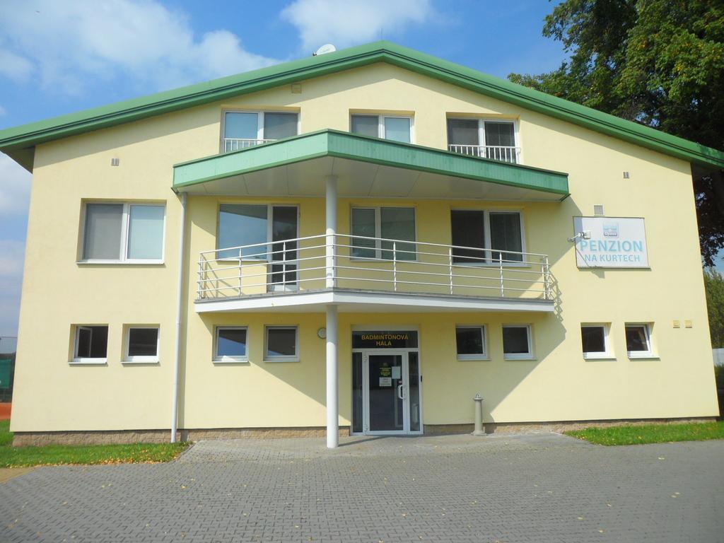 Penzion Na Kurtech Opava Bagian luar foto