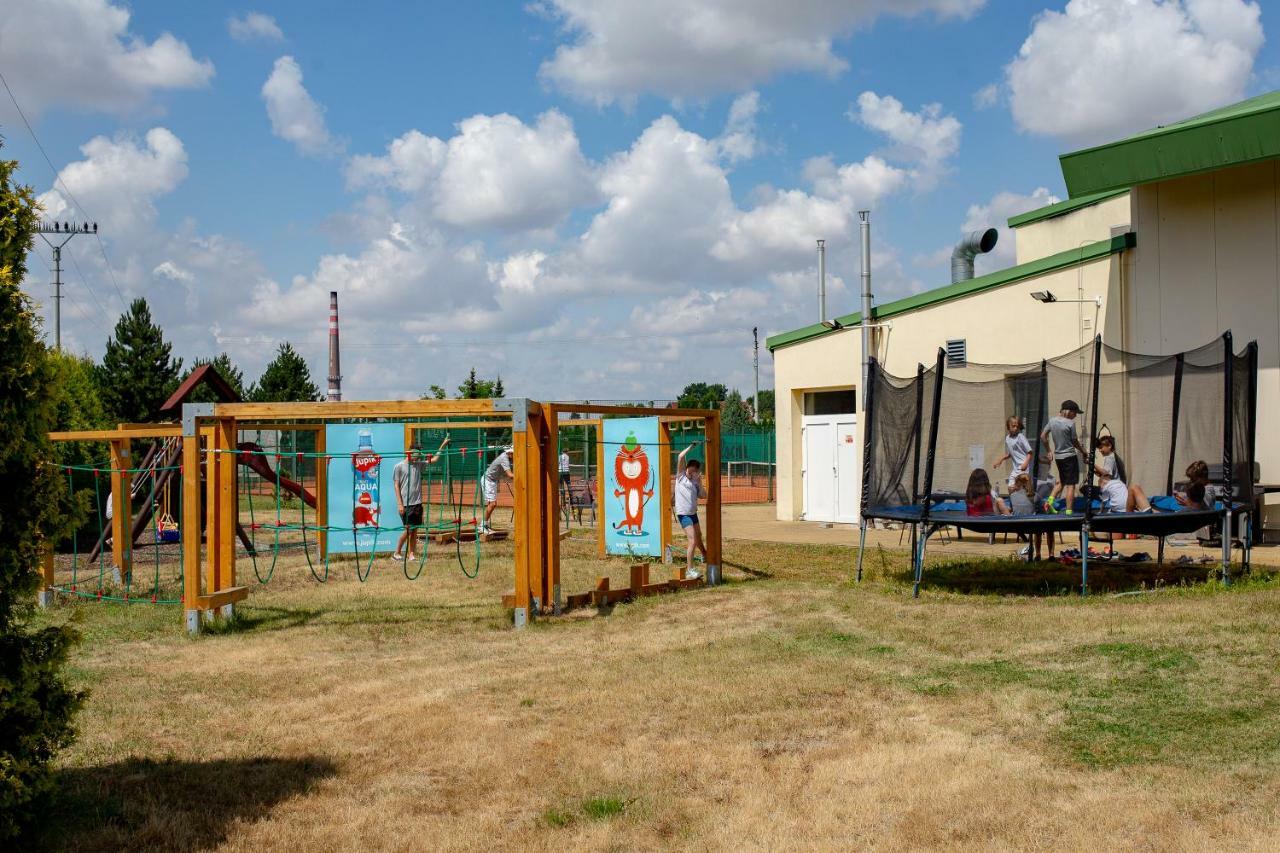 Penzion Na Kurtech Opava Bagian luar foto
